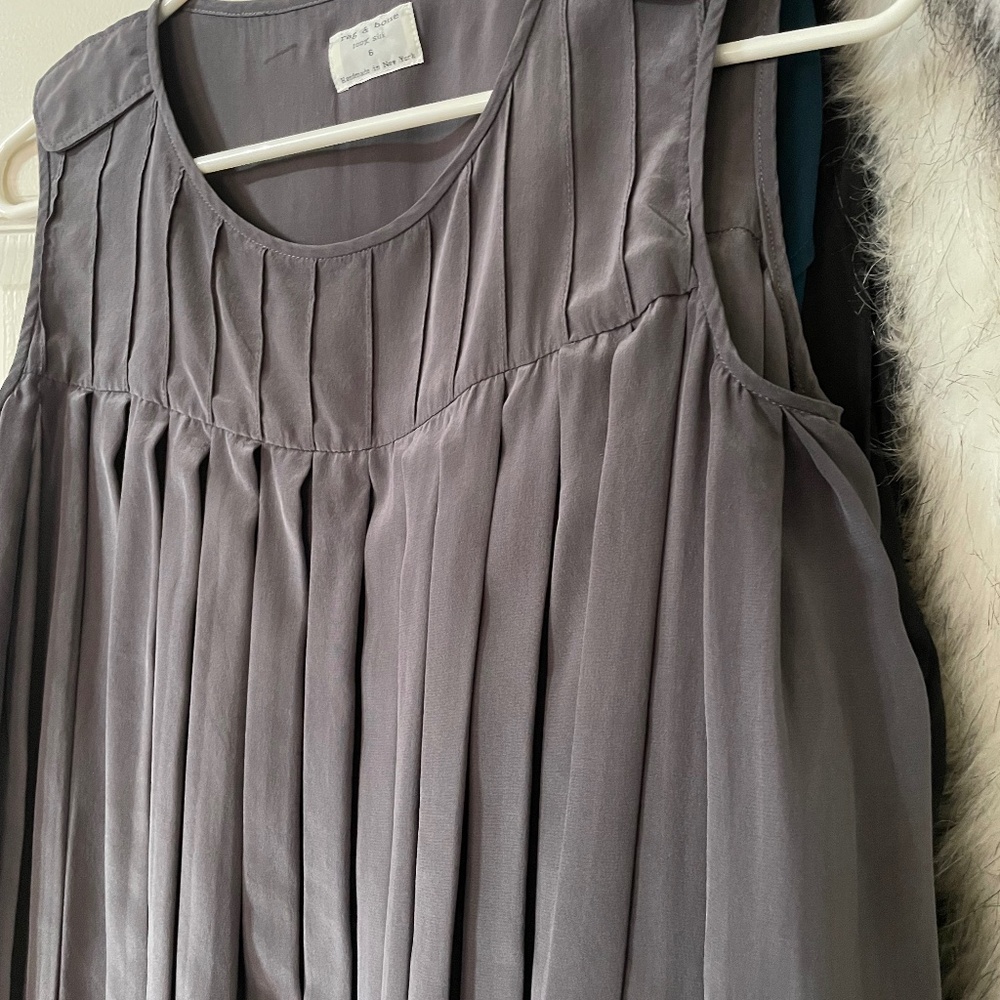 Rag and Bone super HIGH quality silk tank top-blouse pleated size 6